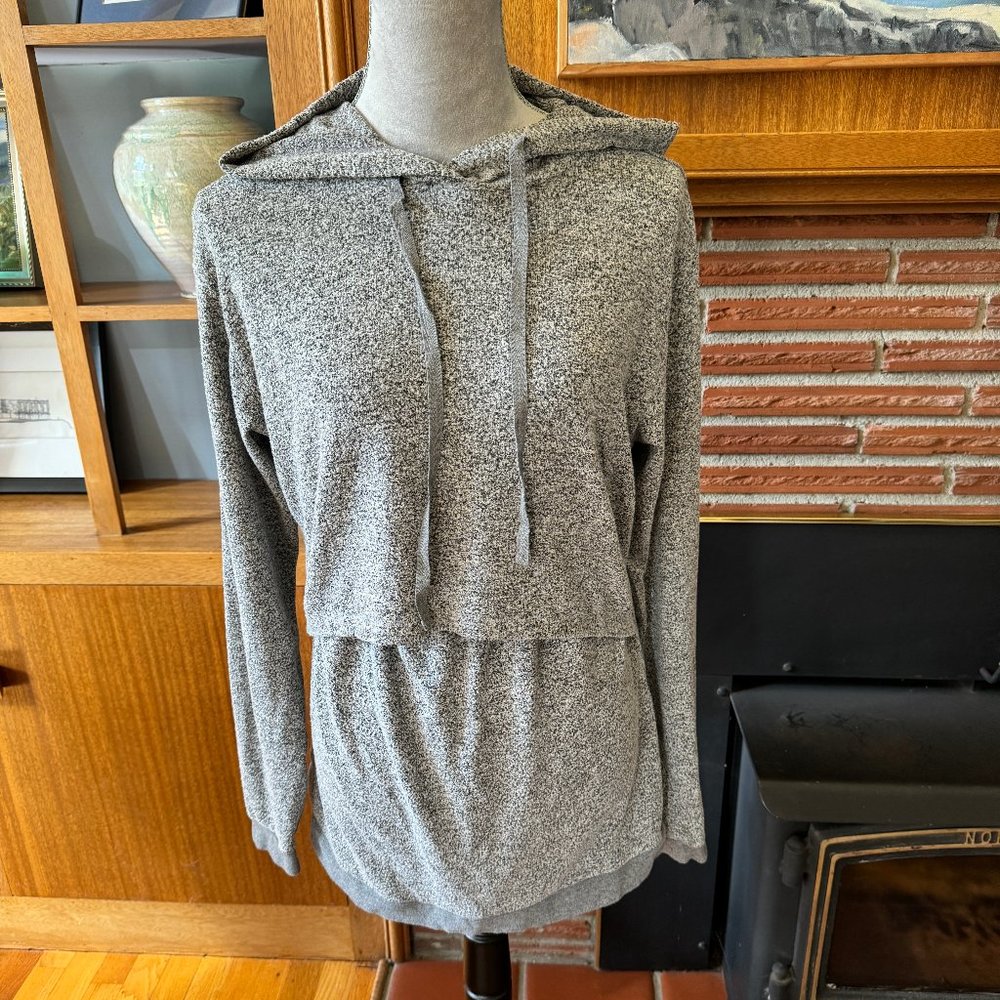 NOM Maternity and Nursing Hoodie - Gray - Size M